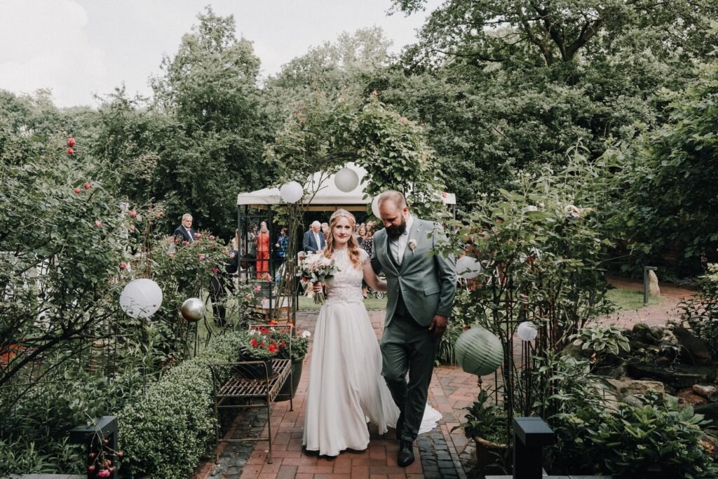 freie-trauung-hof-frien-hochzeitsfotograf-bückeburg